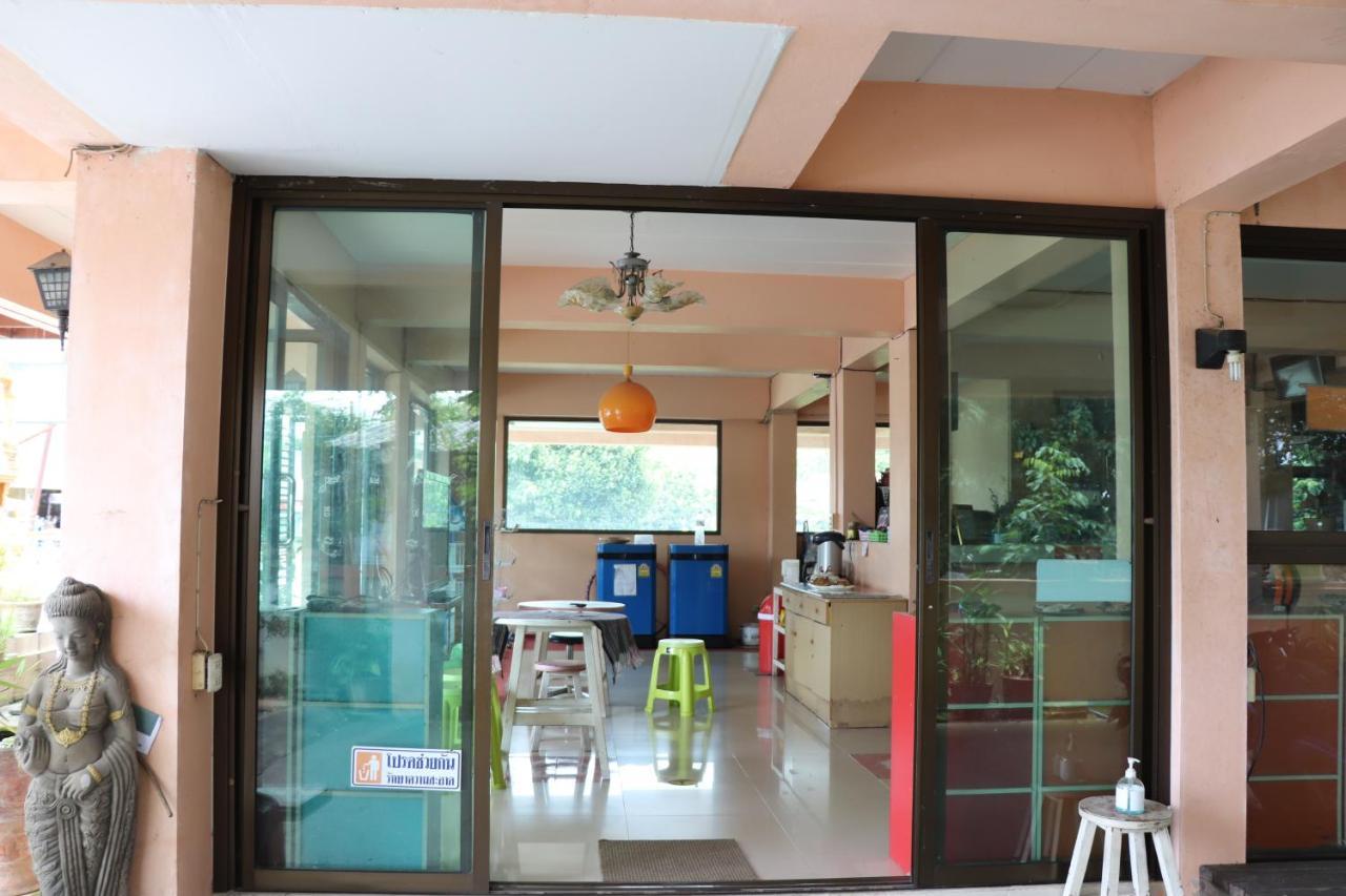 Tipsiri Place Chiang Mai Exteriör bild