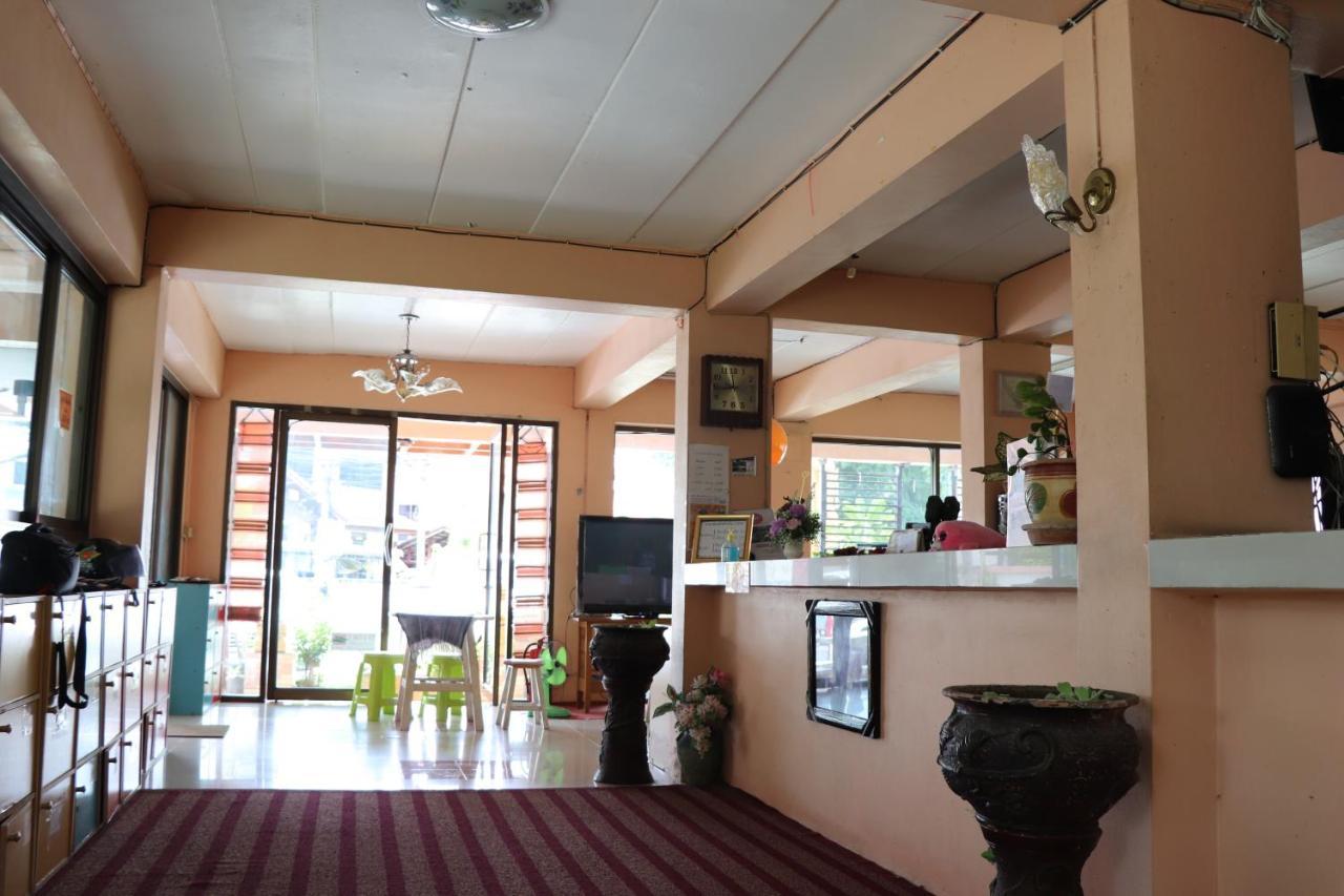 Tipsiri Place Chiang Mai Exteriör bild
