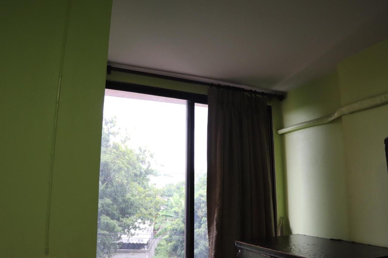 Tipsiri Place Chiang Mai Exteriör bild